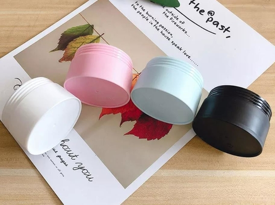 kosmetische doppelwandige Plastikgläser 20g 30g 50g pp. mit Deckeln